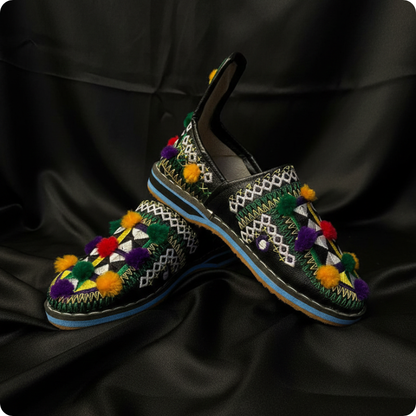 بابوش أمازيغي تقليدي مطرز باليد